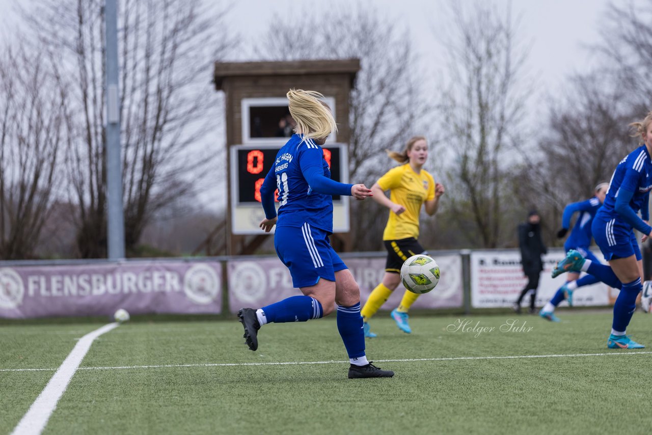 Bild 116 - F SSC Hagen Ahrensburg - SV Frisia Risum-Lindholm : Ergebnis: 1:2